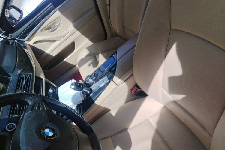 Used BMW 5 Series 2012 523Li Luxury Model Left Front Seat