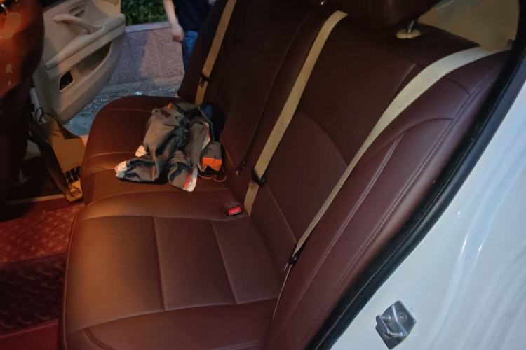 Used BMW 5 Series 2012 520Li Elegant Edition Left Rear Seat