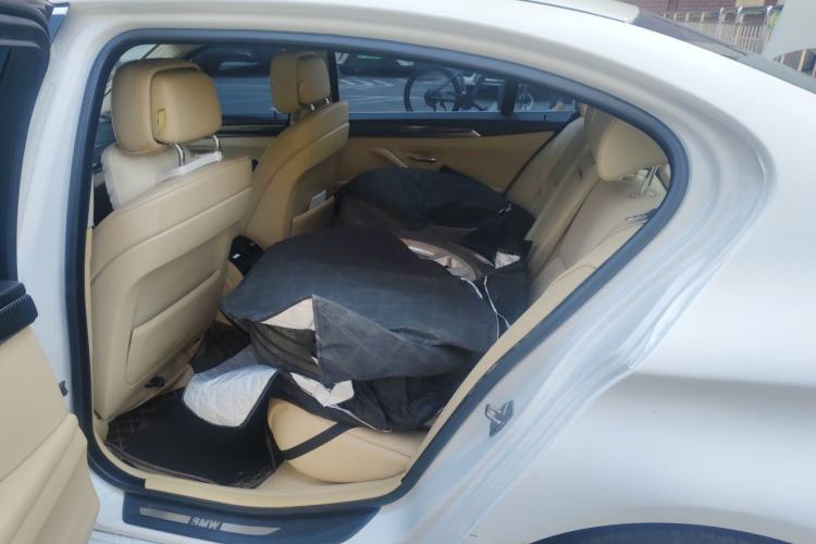 Used BMW 5 Series 2012 520Li Elegant Edition Left Rear Seat