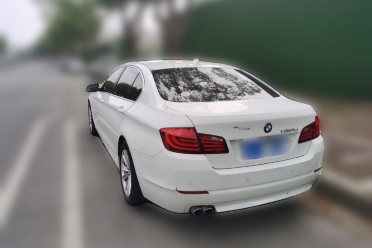Used BMW 5 Series 2012 520Li Elegant Edition Rear Left 45 Deg