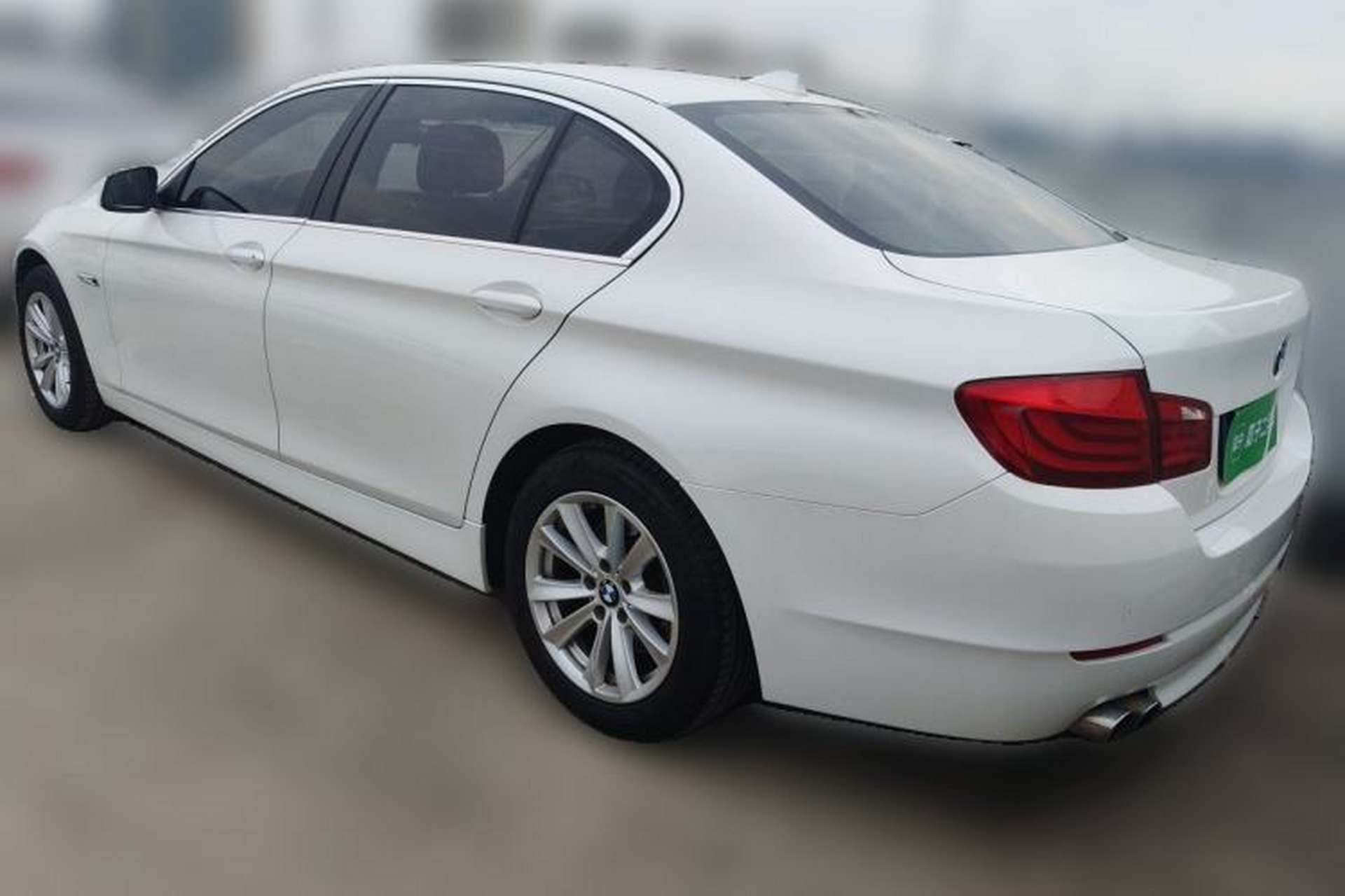 Used BMW 5 Series 2012 520Li Elegant Edition Rear Left 45 Deg