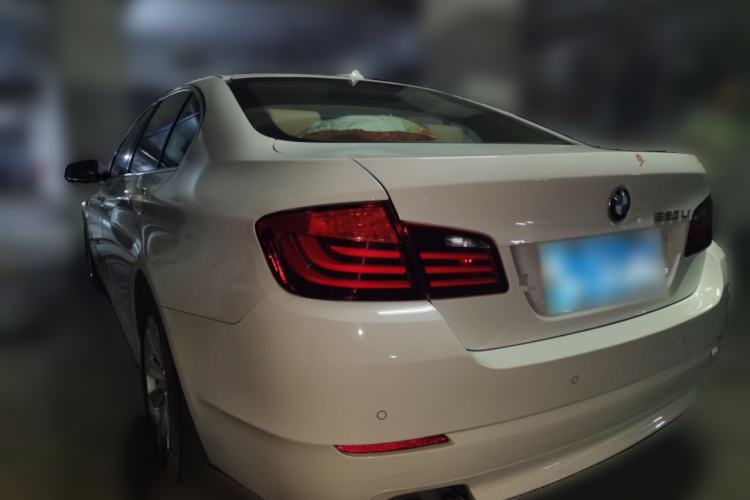 Used BMW 5 Series 2012 520Li Elegant Edition Rear Left 45 Deg