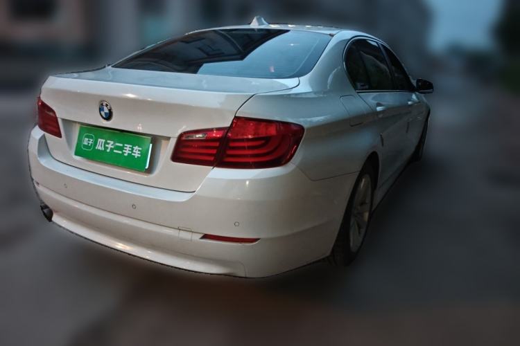 Used BMW 5 Series 2012 520Li Elegant Edition Rear Right 45 Deg