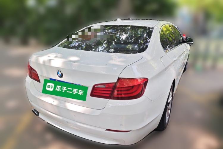 Used BMW 5 Series 2012 520Li Elegant Edition Rear Right 45 Deg