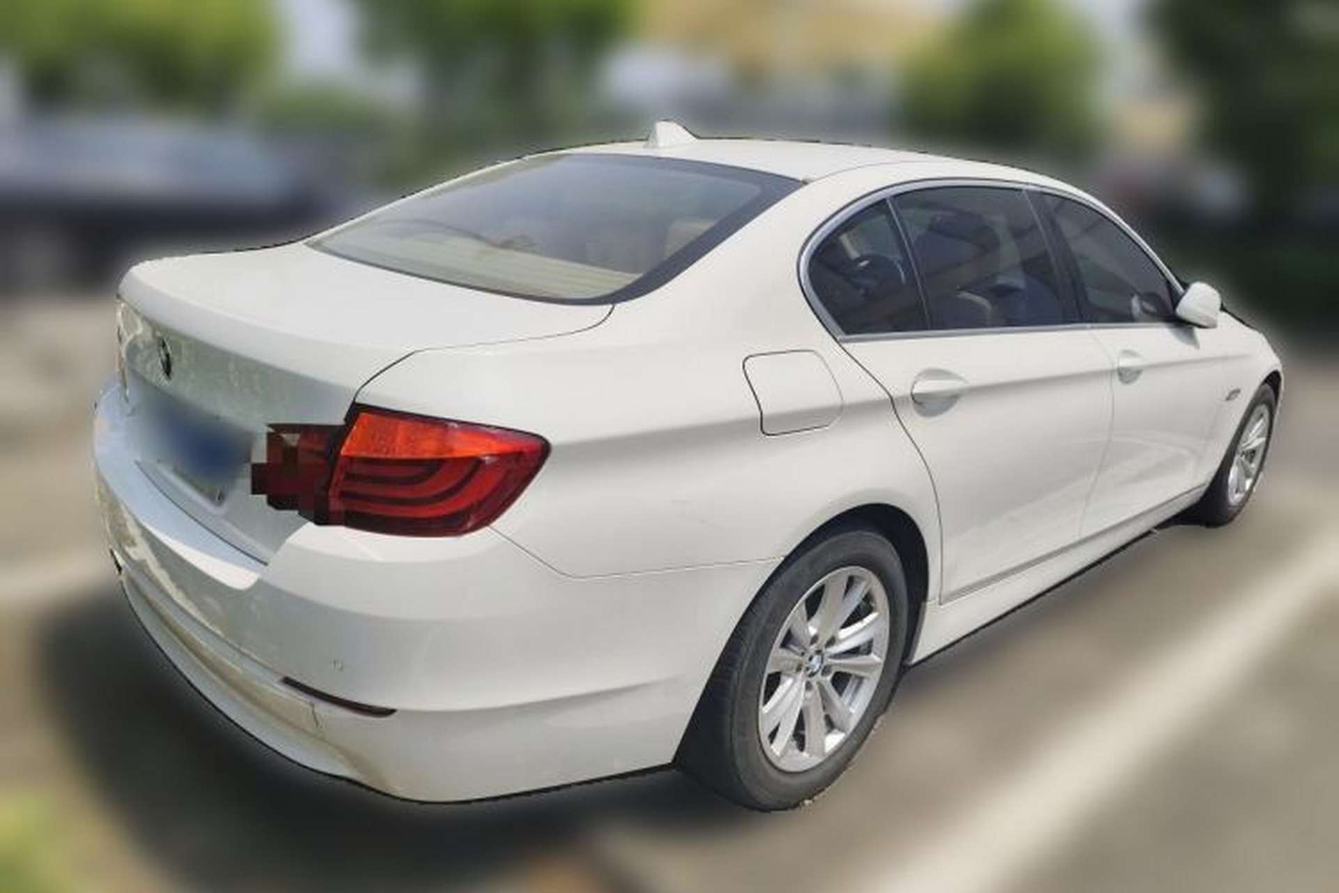 Used BMW 5 Series 2012 523Li Luxury Model Rear Right 45 Deg