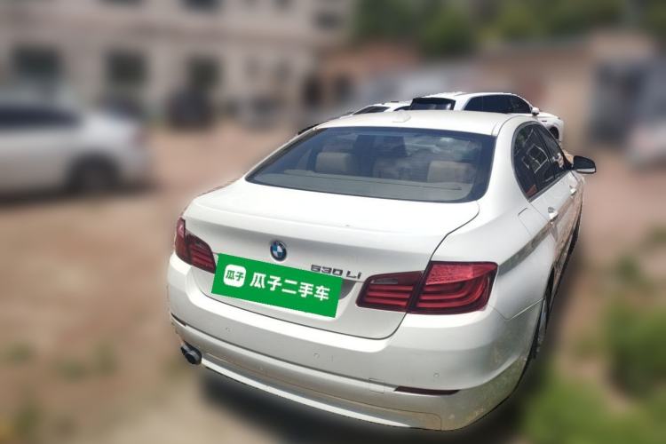 Used BMW 5 Series 2012 530Li Luxury Model Rear Right 45 Deg