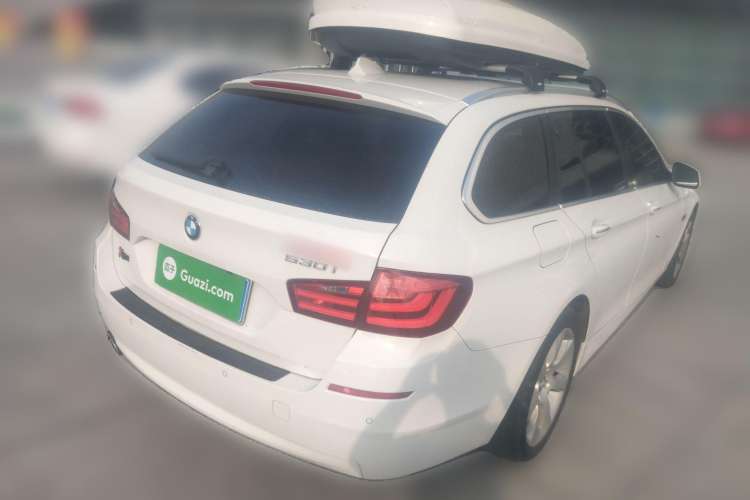 Used BMW 5 Series 2012 530i Sport Touring Rear Right 45 Deg