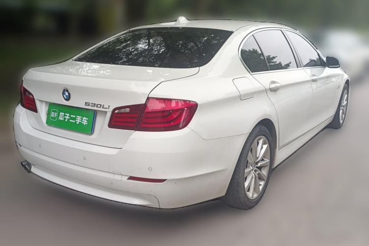 Used BMW 5 Series 2012 530Li Leading Model Rear Right 45 Deg