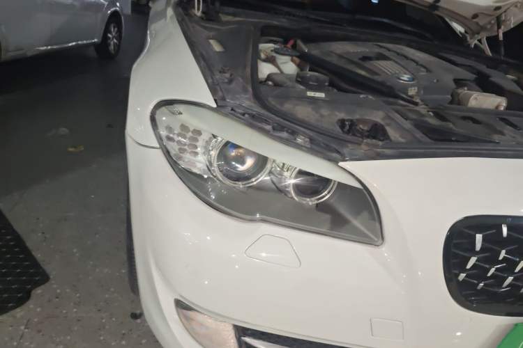 Used BMW 5 Series 2012 523Li Luxury Model Right Front Headlight