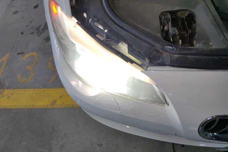 Used BMW 5 Series 2012 523Li Leading Model Right Front Headlight
