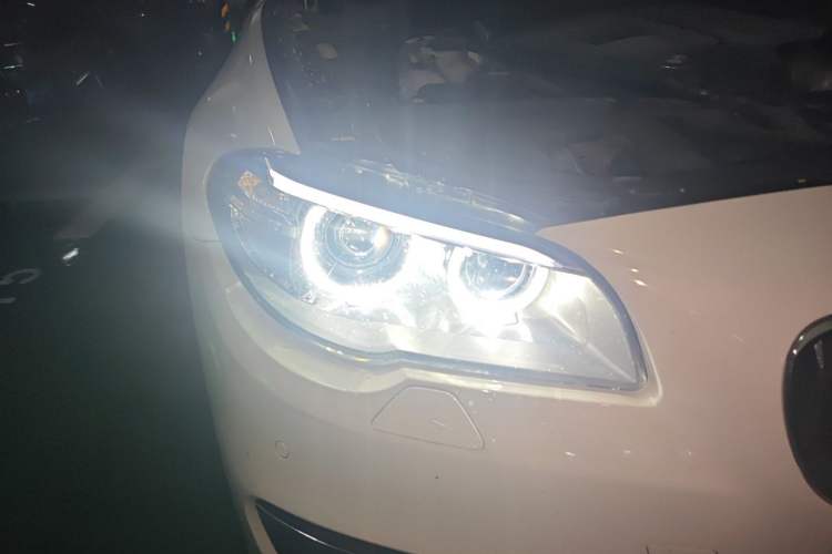 Used BMW 5 Series 2012 523Li Leading Model Right Front Headlight