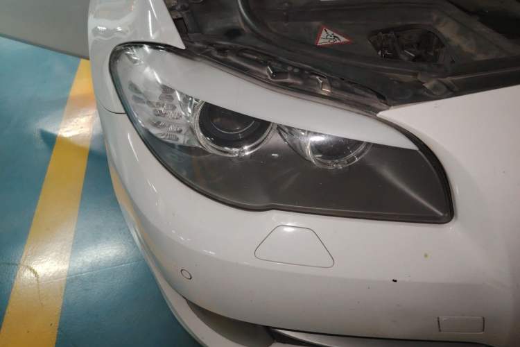 Used BMW 5 Series 2012 523Li Luxury Model Right Front Headlight