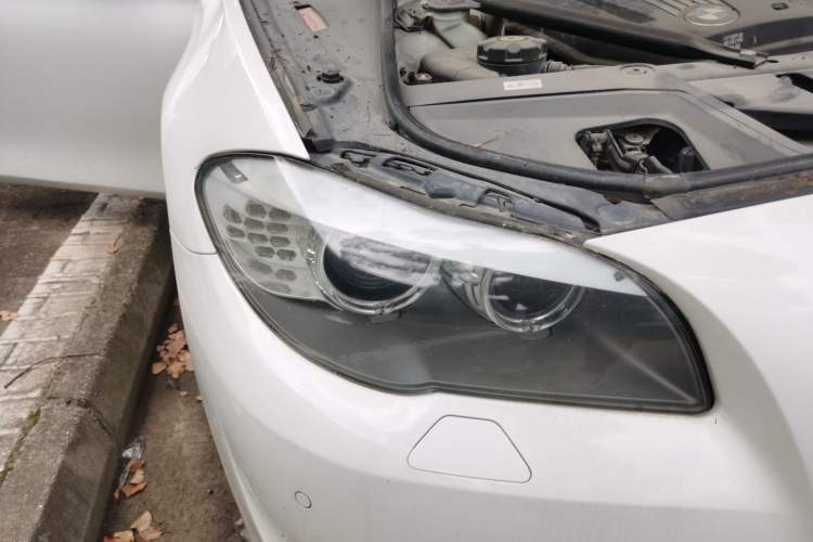 Used BMW 5 Series 2012 520Li Elegant Edition Right Front Headlight