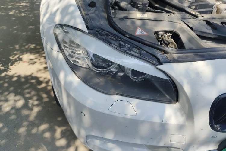 Used BMW 5 Series 2012 520Li Elegant Edition Right Front Headlight