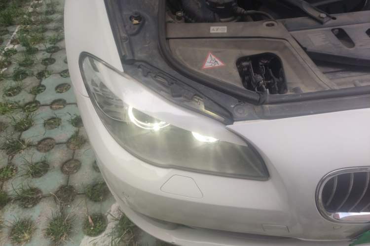 Used BMW 5 Series 2012 523Li Luxury Model Right Front Headlight