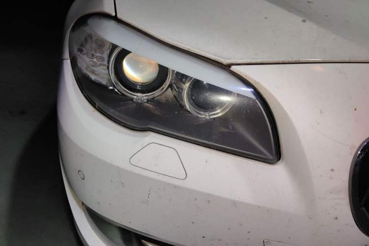 Used BMW 5 Series 2012 523Li Leading Model Right Front Headlight