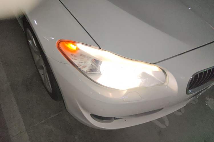 Used BMW 5 Series 2012 530i Sport Touring Right Front Headlight