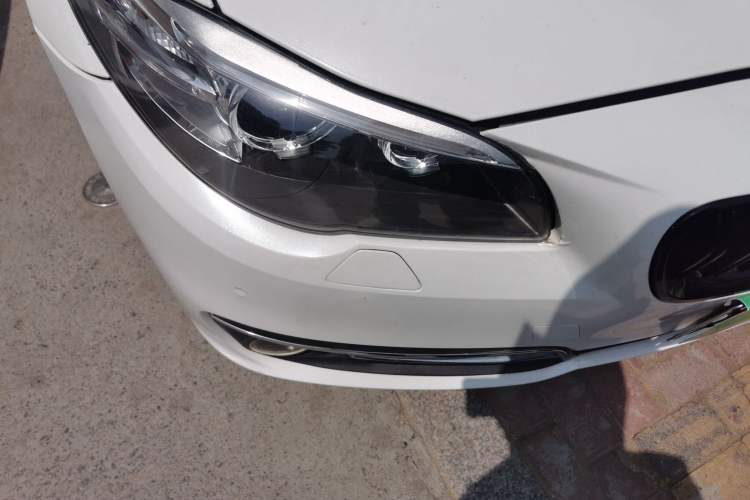 Used BMW 5 Series 2012 520Li Elegant Edition Right Front Headlight