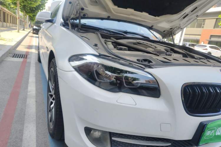 Used BMW 5 Series 2012 520Li Elegant Edition Right Front Headlight