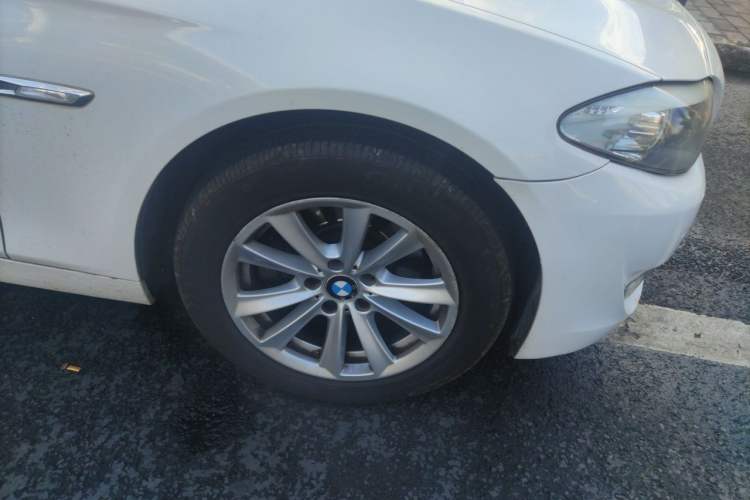 Used BMW 5 Series 2012 523Li Leading Model Right Front Wheel Hub