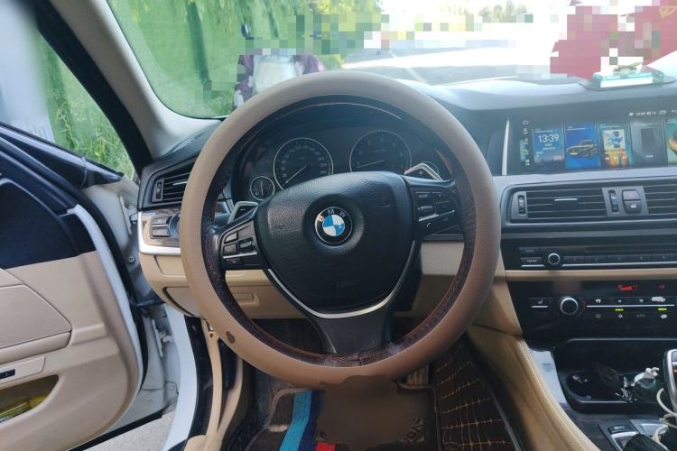 Used BMW 5 Series 2012 535Li Leading Model Steering Wheel