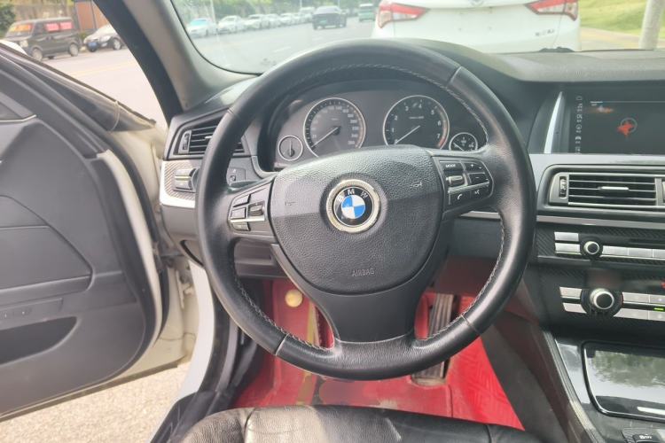 Used BMW 5 Series 2012 520Li Elegant Edition Steering Wheel