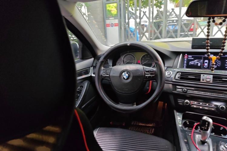 Used BMW 5 Series 2012 520Li Elegant Edition Steering Wheel
