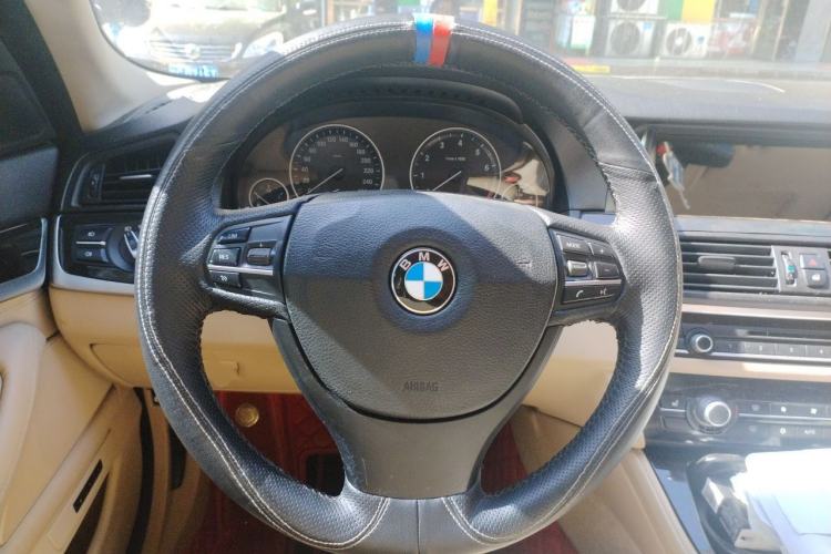 Used BMW 5 Series 2012 523Li Luxury Model Steering Wheel