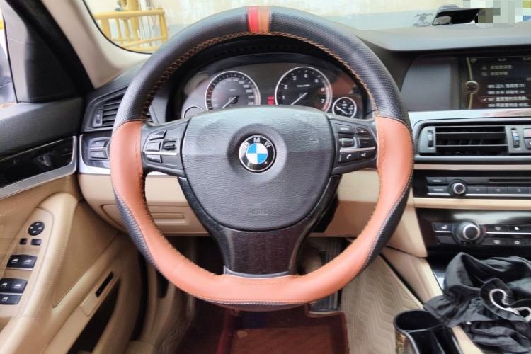 Used BMW 5 Series 2012 523Li Leading Model Steering Wheel
