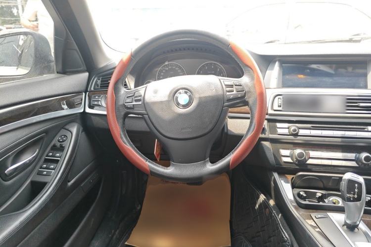 Used BMW 5 Series 2012 523Li Leading Model Steering Wheel