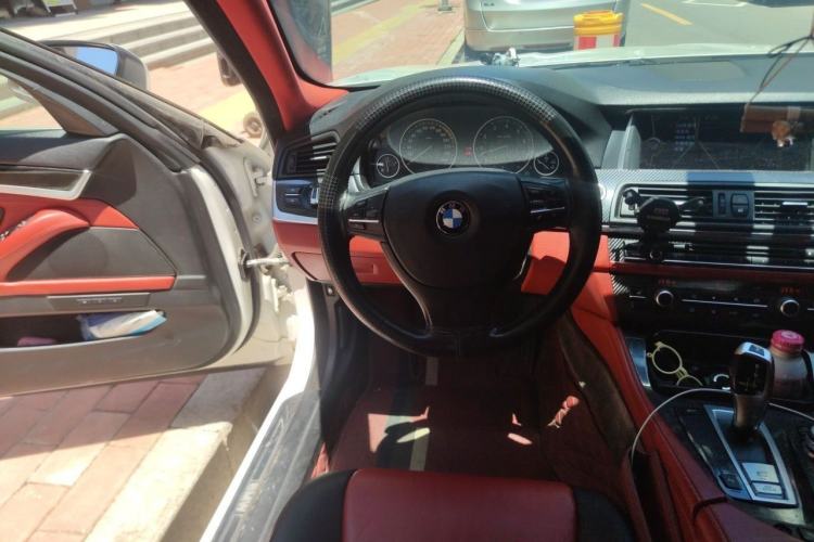 Used BMW 5 Series 2012 523Li Leading Model Steering Wheel