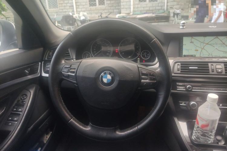 Used BMW 5 Series 2012 523Li Luxury Model Steering Wheel