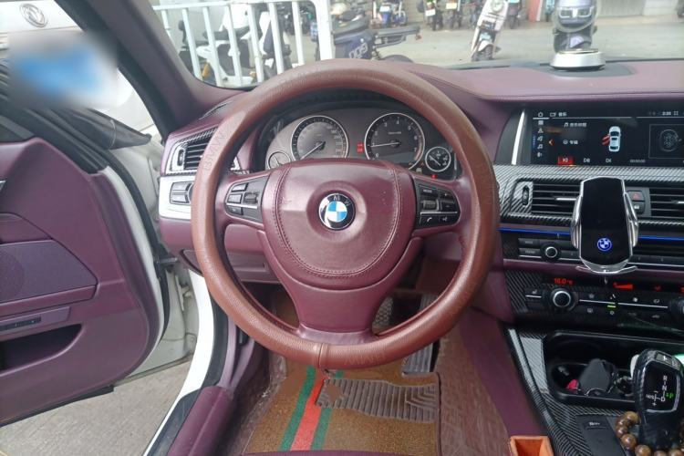 Used BMW 5 Series 2012 523Li Luxury Model Steering Wheel