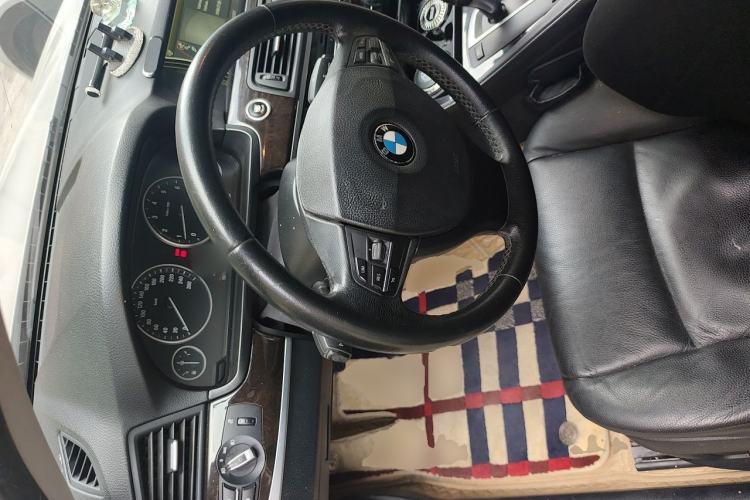 Used BMW 5 Series 2012 523Li Luxury Model Steering Wheel