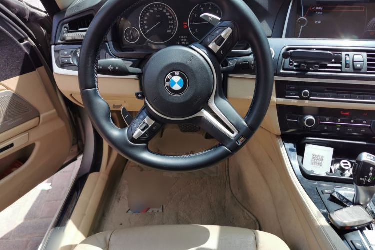 Used BMW 5 Series 2012 520Li Elegant Edition Steering Wheel