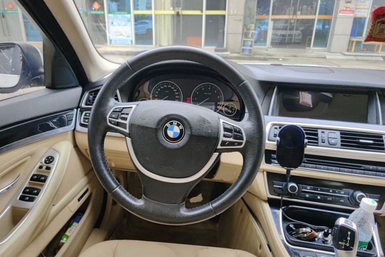 Used BMW 5 Series 2012 520Li Elegant Edition Steering Wheel