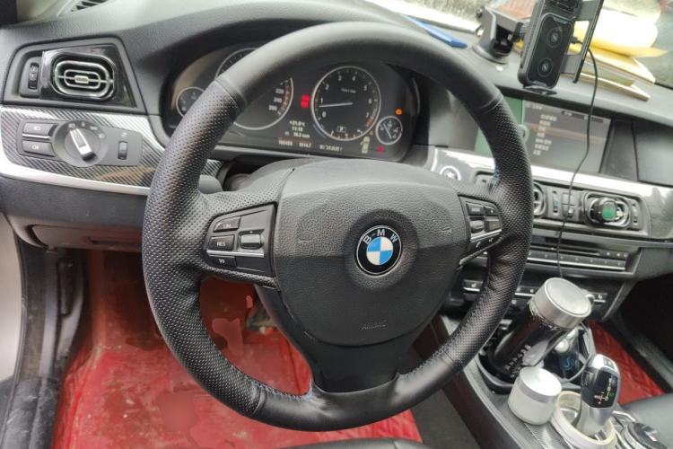 Used BMW 5 Series 2012 523Li Leading Model Steering Wheel