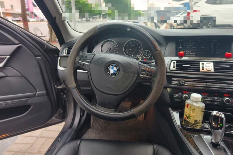 Used BMW 5 Series 2012 523Li Luxury Model Steering Wheel