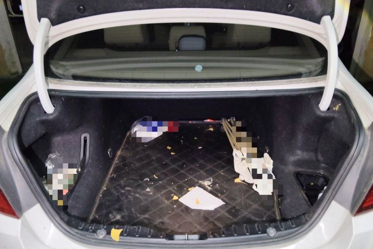 Used BMW 5 Series 2012 523Li Leading Model Trunk