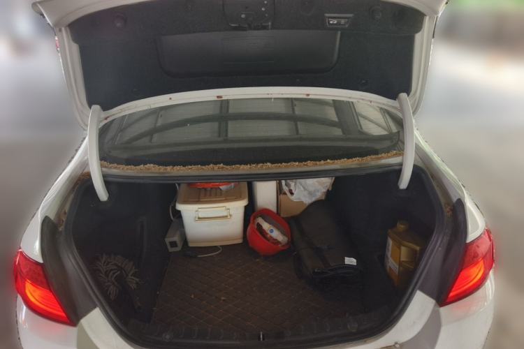 Used BMW 5 Series 2012 520Li Elegant Edition Trunk