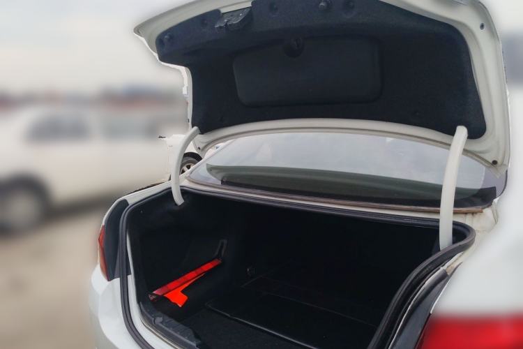 Used BMW 5 Series 2012 520Li Elegant Edition Trunk