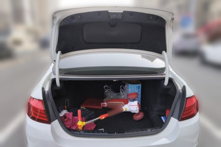 Used BMW 5 Series 2012 523Li Luxury Model Trunk