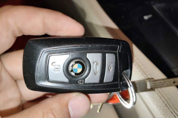 Used BMW 5 Series 2012 523Li Leading Model Vehicle Key