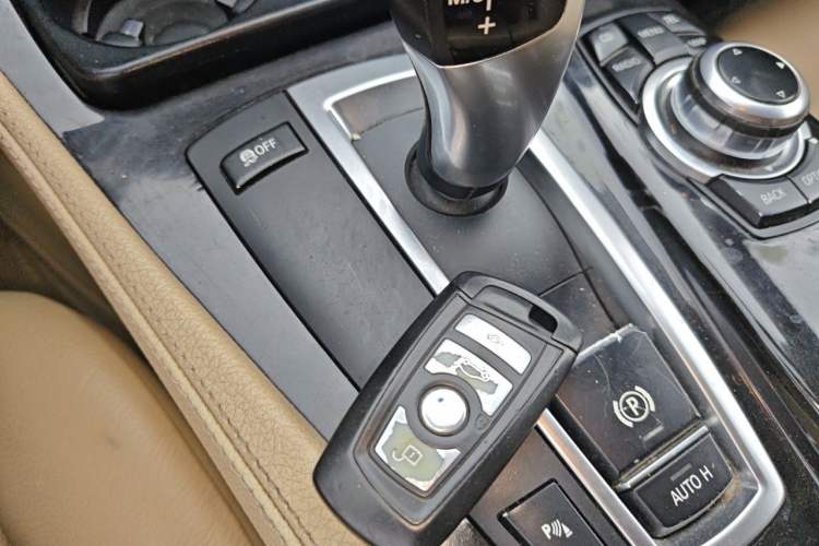 Used BMW 5 Series 2012 523Li Luxury Model Vehicle Key