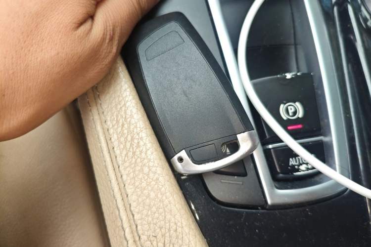 Used BMW 5 Series 2012 520Li Elegant Edition Vehicle Key