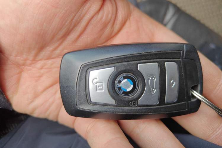 Used BMW 5 Series 2012 523Li Leading Model Vehicle Key