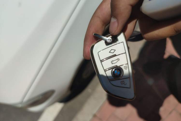 Used BMW 5 Series 2012 523Li Leading Model Vehicle Key