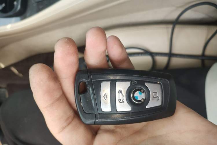 Used BMW 5 Series 2012 530Li Luxury Model Vehicle Key