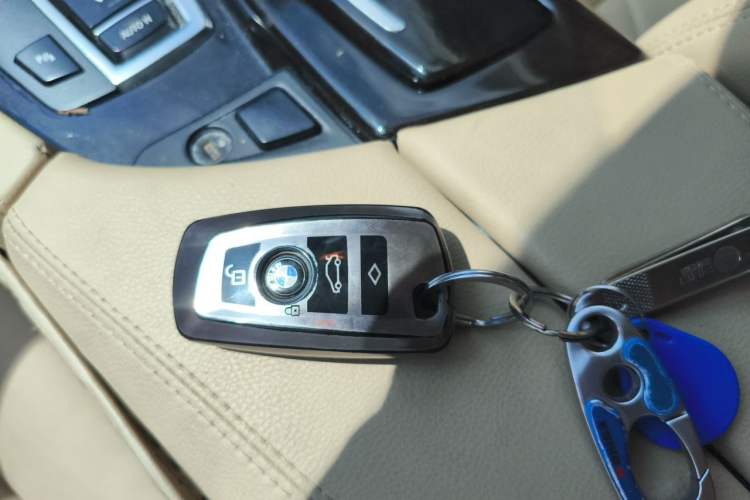Used BMW 5 Series 2012 523Li Luxury Model Vehicle Key
