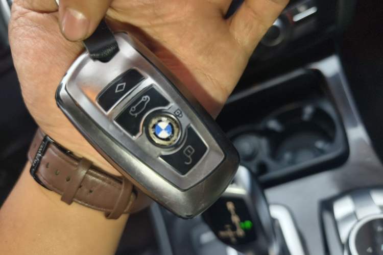 Used BMW 5 Series 2012 523Li Luxury Model Vehicle Key